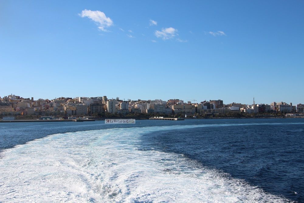 La Ciudad ofrecerá talones de descuentos, vinculados a la adquisición de servicios, a los turistas que lleguen a Ceuta